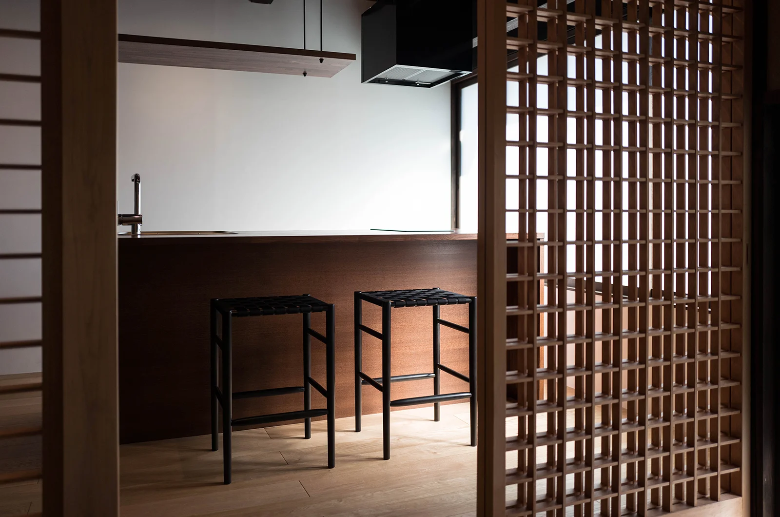 Maana Kyoto kitchen with sliding screen