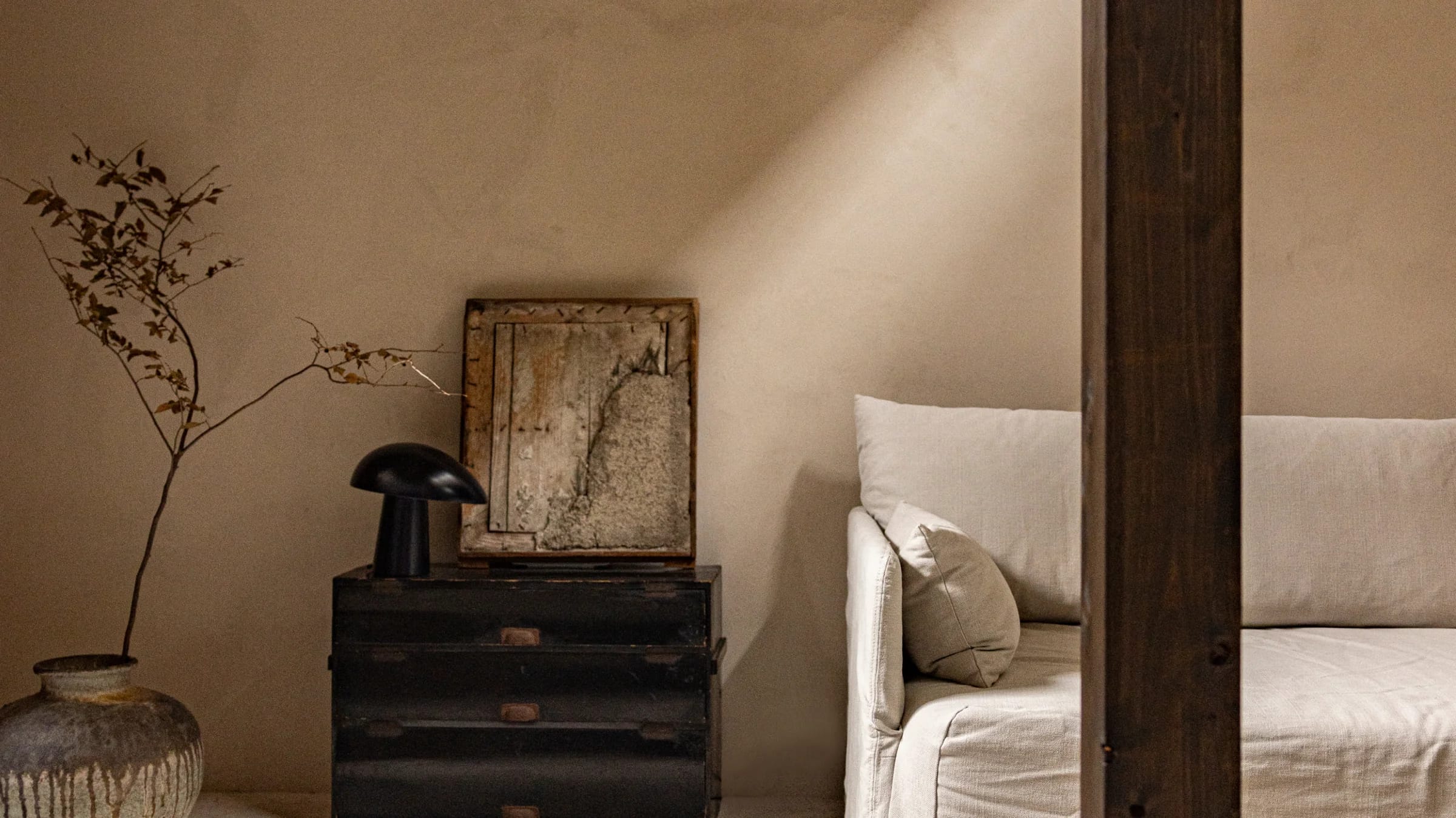 Maana Kiyomizu Suite 3 Living Room.