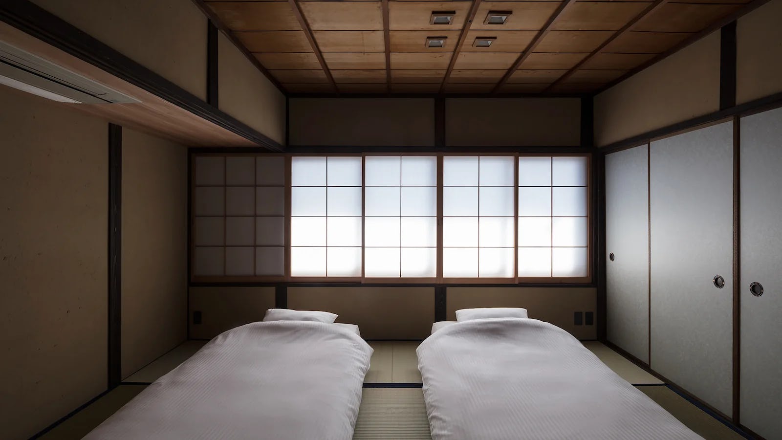 Maana Kyoto guest bedroom with futons